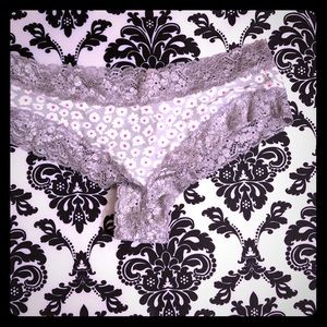 Grey flowery cheeky panties